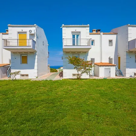 Apartment Deluxe Áfitos